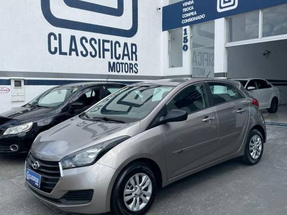 HYUNDAI HB20 1.0 COMFORT 12V FLEX 4P MANUAL HYUNDAI HB20 1.0 COMFORT 12V FLEX 4P MANUAL